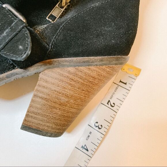 Dolce Vita Connary Black Suede Bootie Size 8 - Picture 9 of 11